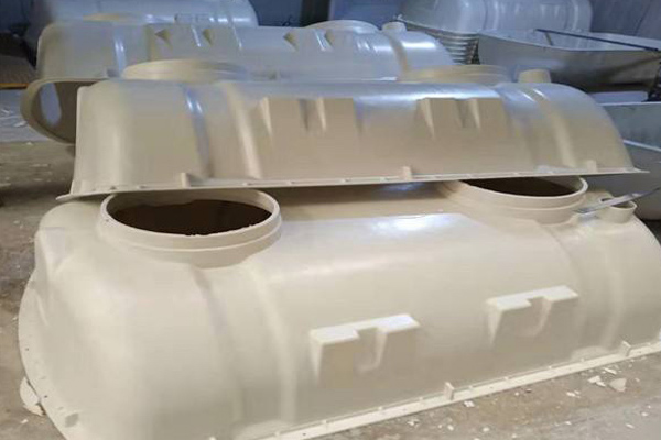 SMC模壓化糞池多少錢(qián)一個(gè) SMC模壓化糞池多少錢(qián)一個(gè)