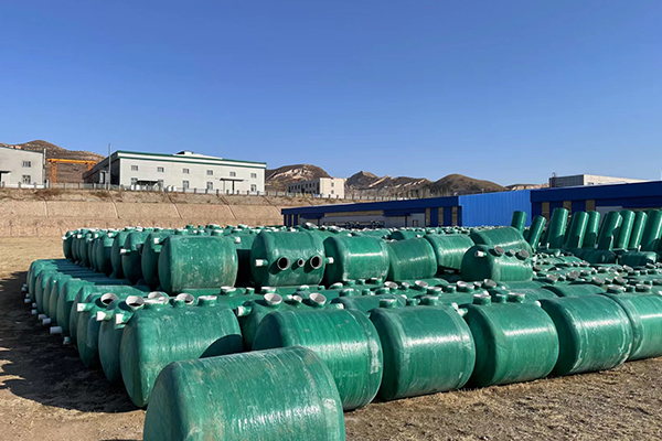 玻璃鋼化糞池在設計與運輸?shù)臅r候要注意些什么 玻璃鋼化糞池在設計與運輸?shù)臅r候要注意些什么