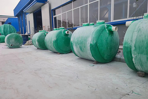 使用玻璃鋼化糞池的過(guò)程中要注意哪兩點(diǎn) 使用玻璃鋼化糞池的過(guò)程中要注意哪兩點(diǎn)